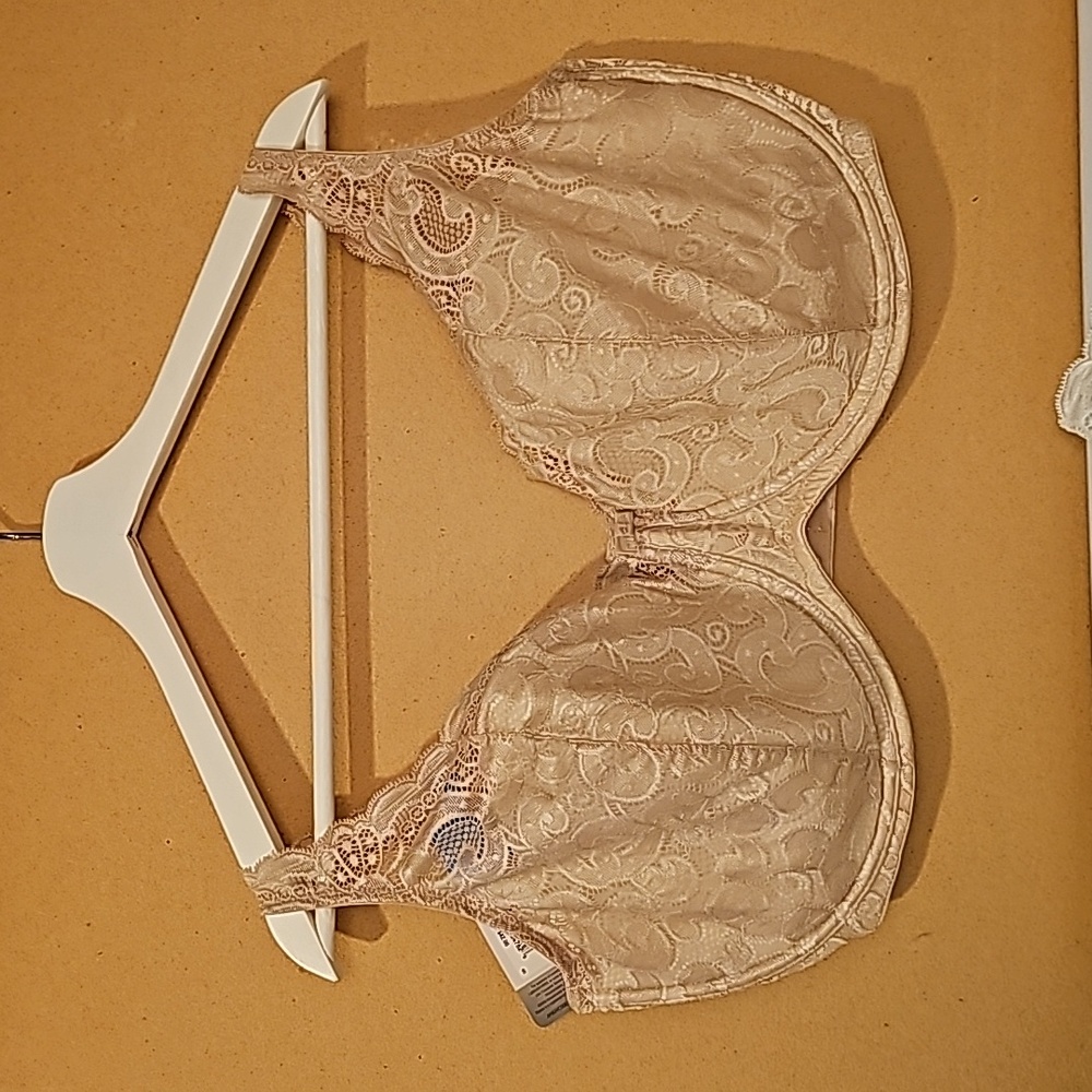 Playtex Bra - Picture 2 of 5